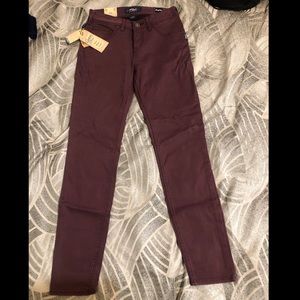 NWT Silver brand wine colored skinny jeans